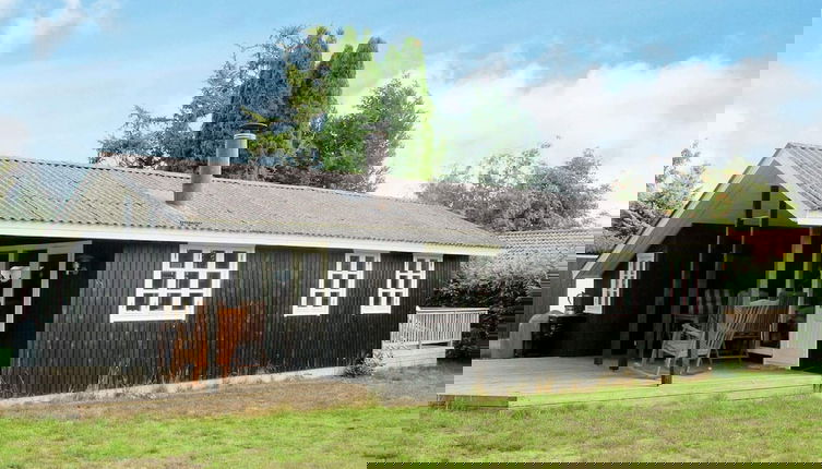 Foto 1 - Cozy Holiday Home in Stege near Beach