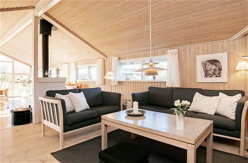 Photo 9 - 6 Person Holiday Home in Hjorring