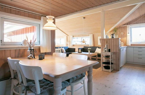 Foto 4 - 6 Person Holiday Home in Hjorring