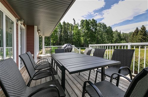 Photo 22 - LUXURIOUS 5-Br Acreage | Year-Round Heated Pool & HotTub | Mtn View | Pool Table