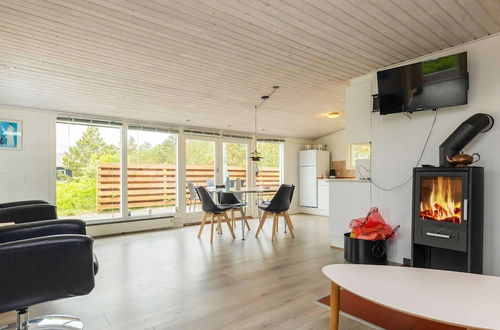 Photo 8 - Spacious Holiday Home in Strøby near Beach