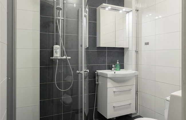2ndhomes Cozy & Spacious 2BR Apartment - Photo 14