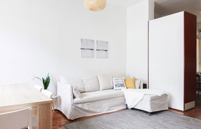 2ndhomes Cozy & Spacious 2BR Apartment - Photo 12