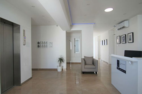 Foto 11 - Phaedrus Living Luxury Suite Nicosia 504