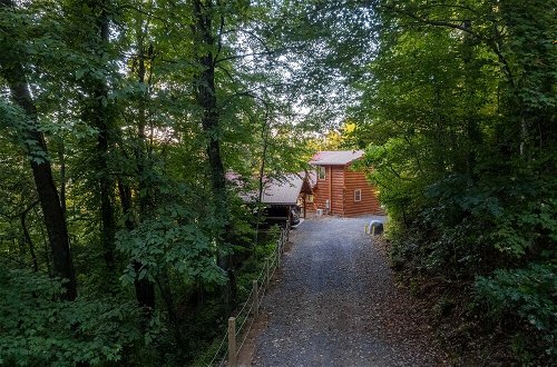 Foto 30 - Stunning 2BR Cabin with Mountain Views