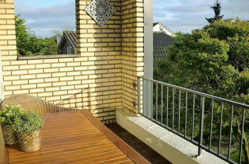 Photo 5 - Cozy Apartment in Noordwijk With Balcony