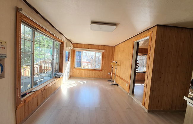 Ulleung Haeoreum Pension - Photo 24