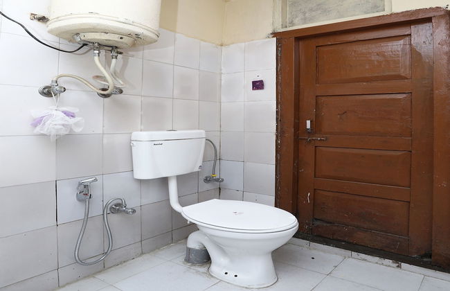 OYO 12437 Home Valley View 2BHK Villa Gun Hill - Foto 17