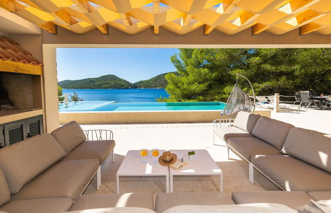 Beachfront Villa Brulupes - Foto 59