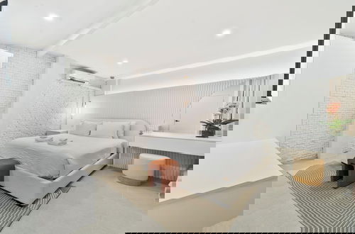 Photo 74 - Massive Oceanfront Villa - Spa - Sauna - Gameroom - Malmok!