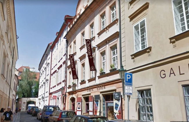 Chateau 9 Apartments by Adrez Living - Photo 71