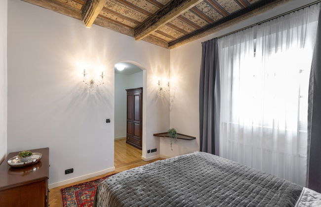 Chateau 9 Apartments by Adrez Living - Photo 27