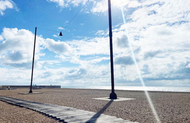 Spacious 2BD Flat With Stunning Views Folkestone - Foto 20