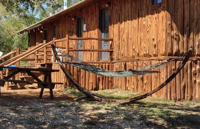 Log Cabin 3 at Son's Blue River Camp - Foto 55