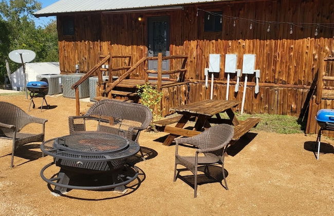 Log Cabin 3 at Son's Blue River Camp - Foto 57