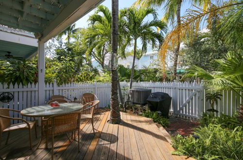 Photo 14 - Key West Casa by Avantstay Communal Pool BBQ & Patio Near Duval Street Week Long Stays Only