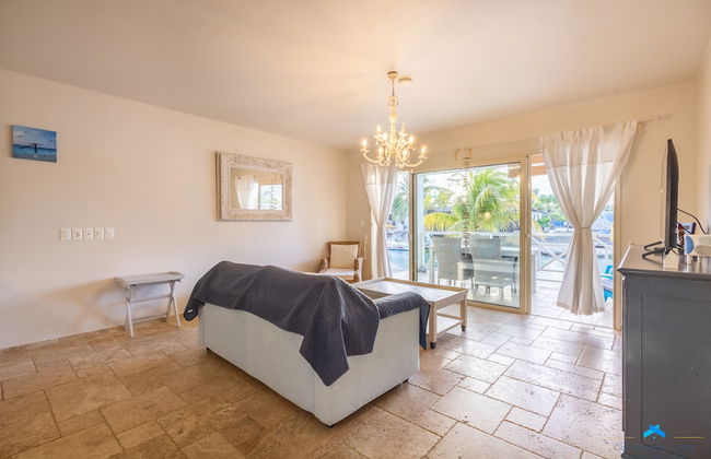 Beautiful condo with sea view - Photo 10