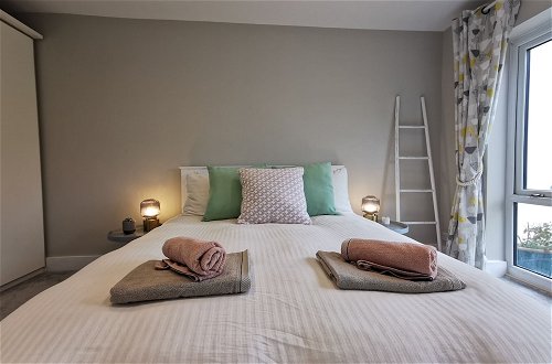 Photo 4 - Iona 4 bed Luxury in the Heart of Bracklesham Bay