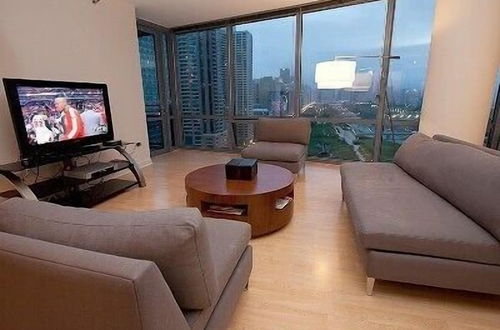 Photo 13 - Chicago Downtown Condo - Michigan Ave Suite ID 14-15