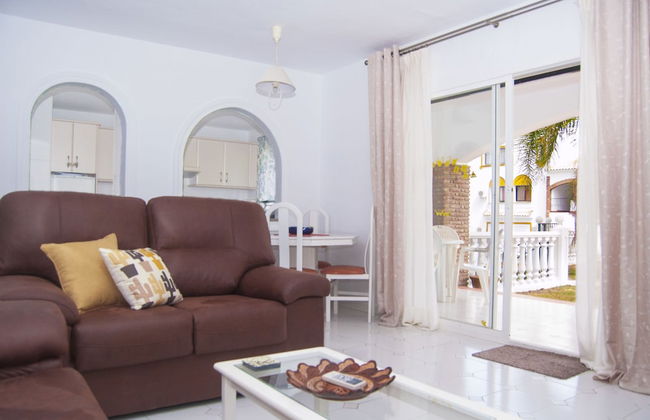 Spacious 2 Bed Apartment in Calahonda - Foto 9