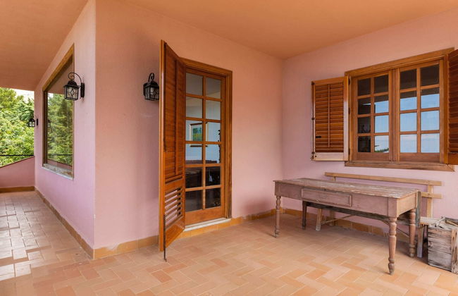 Belvilla by OYO Quaint Villa in Carini With Garden - Photo 32