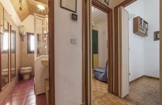 Photo 2 - San Lorenzo Wooden Flat