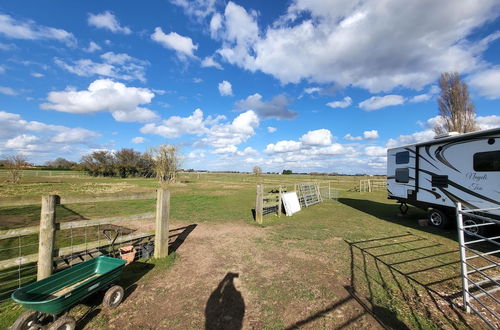 Photo 66 - Glamping With Llamas