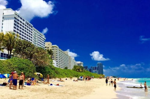 Photo 1 - Miami Beach Castle by the Ocean