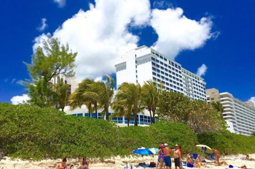 Photo 20 - Miami Beach Castle by the Ocean