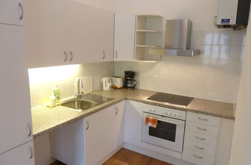 Photo 11 - Sobieski City Apartment 10