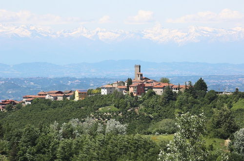 Foto 16 - Apartment in the Langhe Unesco 2014 World Heritage Site