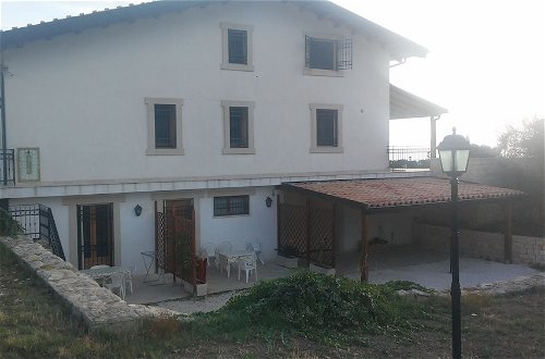 Foto 16 - Apartment in Countryside Villa With Pool Within the Se Sicilian Barocco Area
