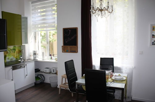 Photo 6 - GoVienna Small Modern Apartment