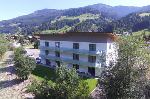 Foto 9 - Apartment Near the ski Area With Balcony