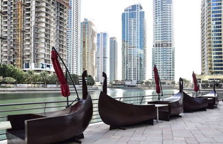 Foto 1 - Remarkable & Upscale Living in This 1BR Apartment at JLT