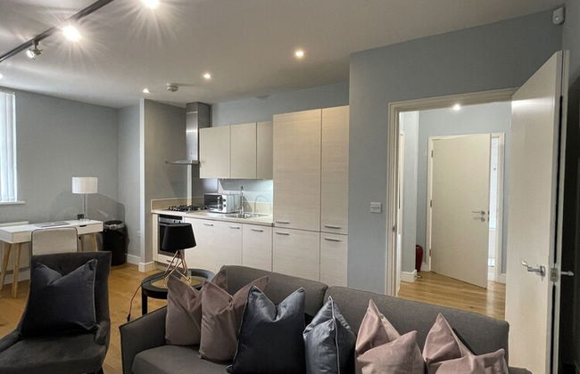 Luxurious Private One Bedroom Apartment - Foto 15