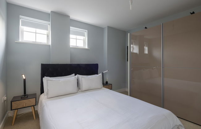 Luxurious Private One Bedroom Apartment - Foto 9