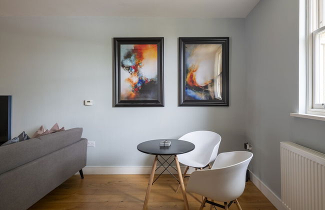 Luxurious Private One Bedroom Apartment - Foto 20