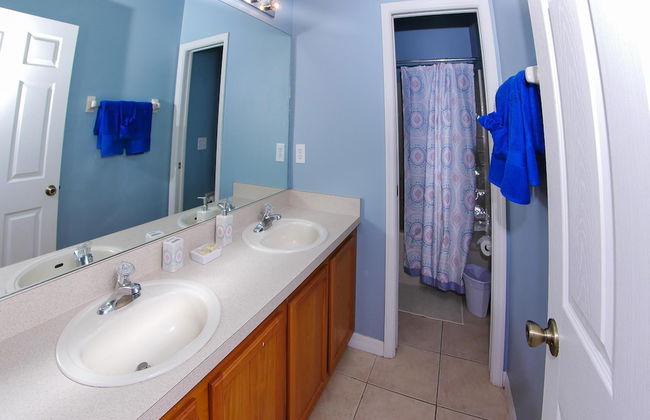 5/4 Pool Home Located in Sunset Ridge Community! - Foto 17