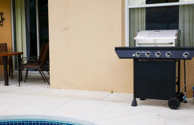 5/4 Pool Home Located in Sunset Ridge Community! - Foto 28