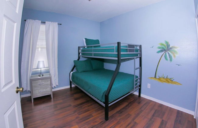 5/4 Pool Home Located in Sunset Ridge Community! - Foto 23