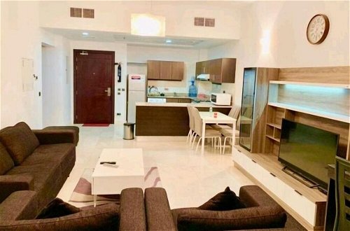 Foto 5 - Deluxe One Bedroom Apartment near Mall of Emirates