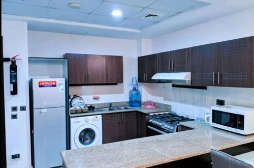 Photo 4 - Deluxe One Bedroom Apartment near Mall of Emirates