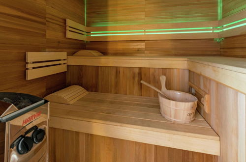 Photo 27 - Luxurious Villa in Tenneville With Sauna