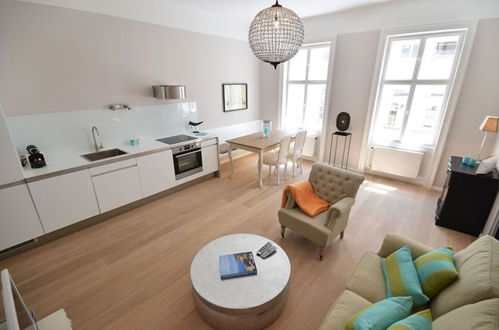 Photo 3 - Vienna Residence Lucious Business Apartment for 2 Near the Medical University