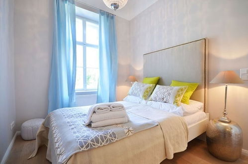 Photo 2 - Vienna Residence Lucious Business Apartment for 2 Near the Medical University