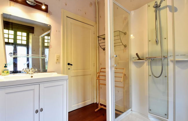 A Beautiful Belle Epoque Villa in the Heart of Hamoir - Foto 18