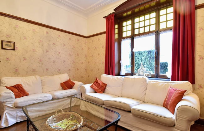 A Beautiful Belle Epoque Villa in the Heart of Hamoir - Foto 14