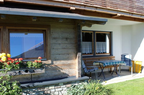 Foto 9 - Apartment in Ried im Zillertal With Terrace