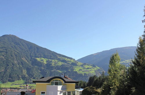 Photo 25 - Apartment in Ried im Zillertal With Terrace